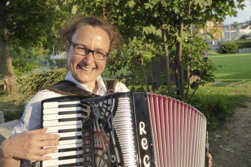 Haller Andrea (3. Stimme / Präsidentin)