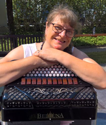 Stuenzi Priska (1. Stimme)