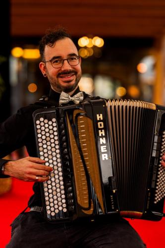 Stäheli Boris (1./2. Stimme)